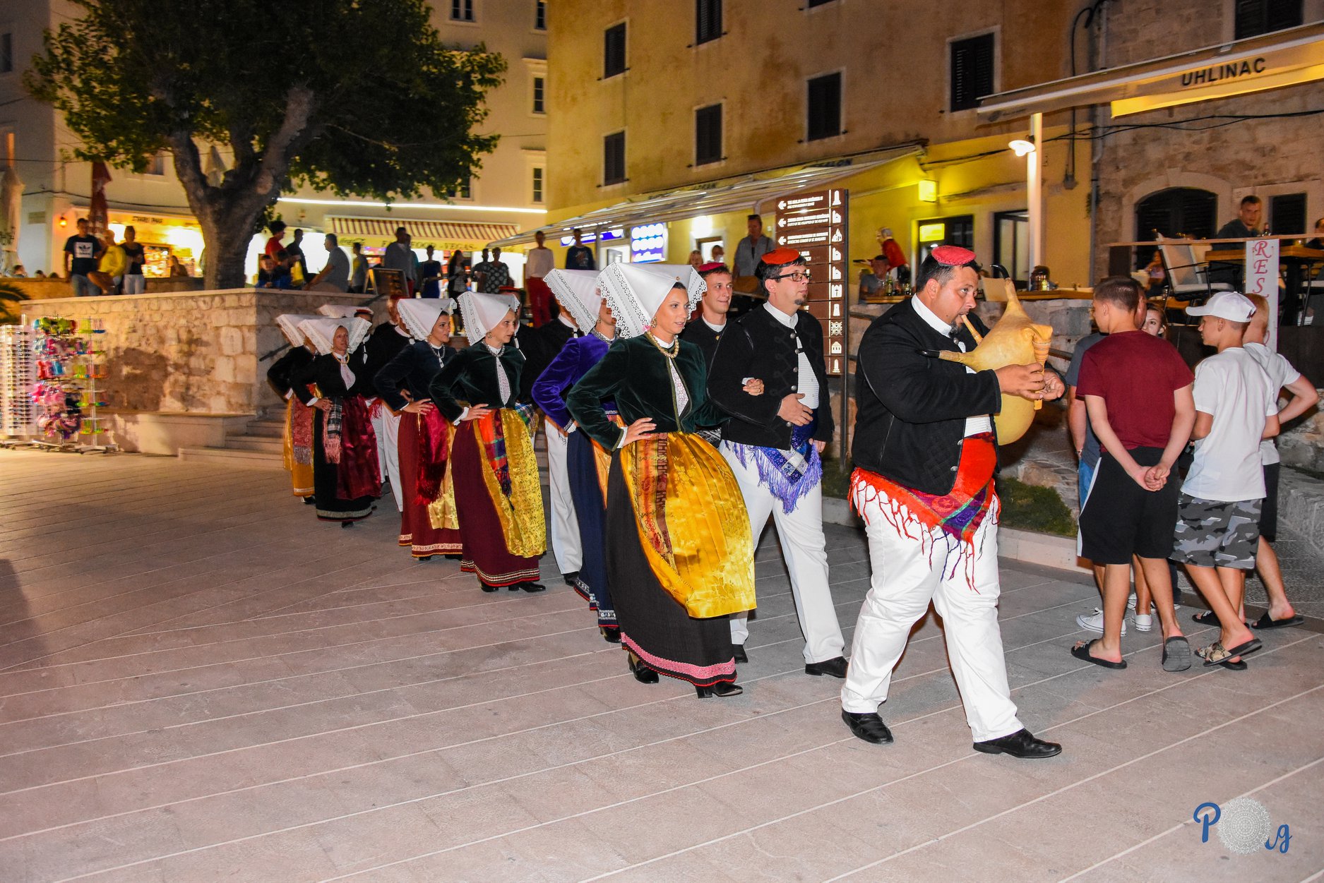 66269301 2762447717162655 5962674234856570880 o