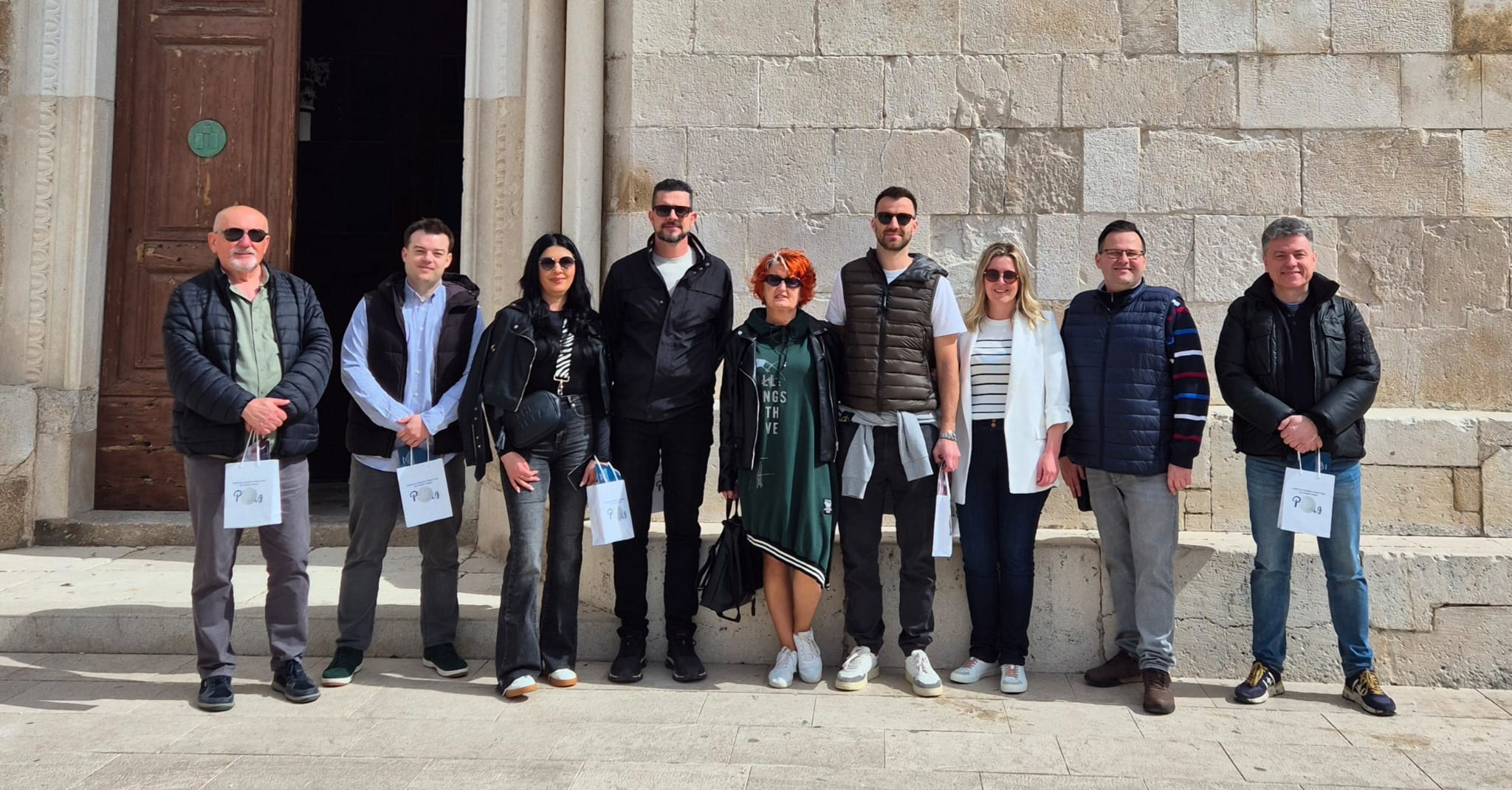 c5ed52ea f0bd 41e4 aece 0c12c909d9ab