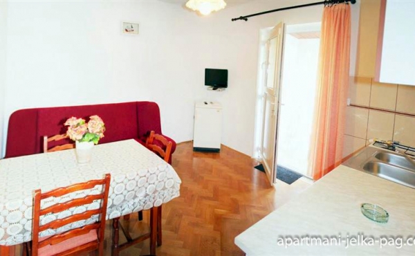 apartmani-jelka-pag_apt_B_003