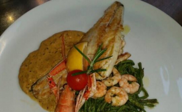 20403493_10213813545592950_158552057_n